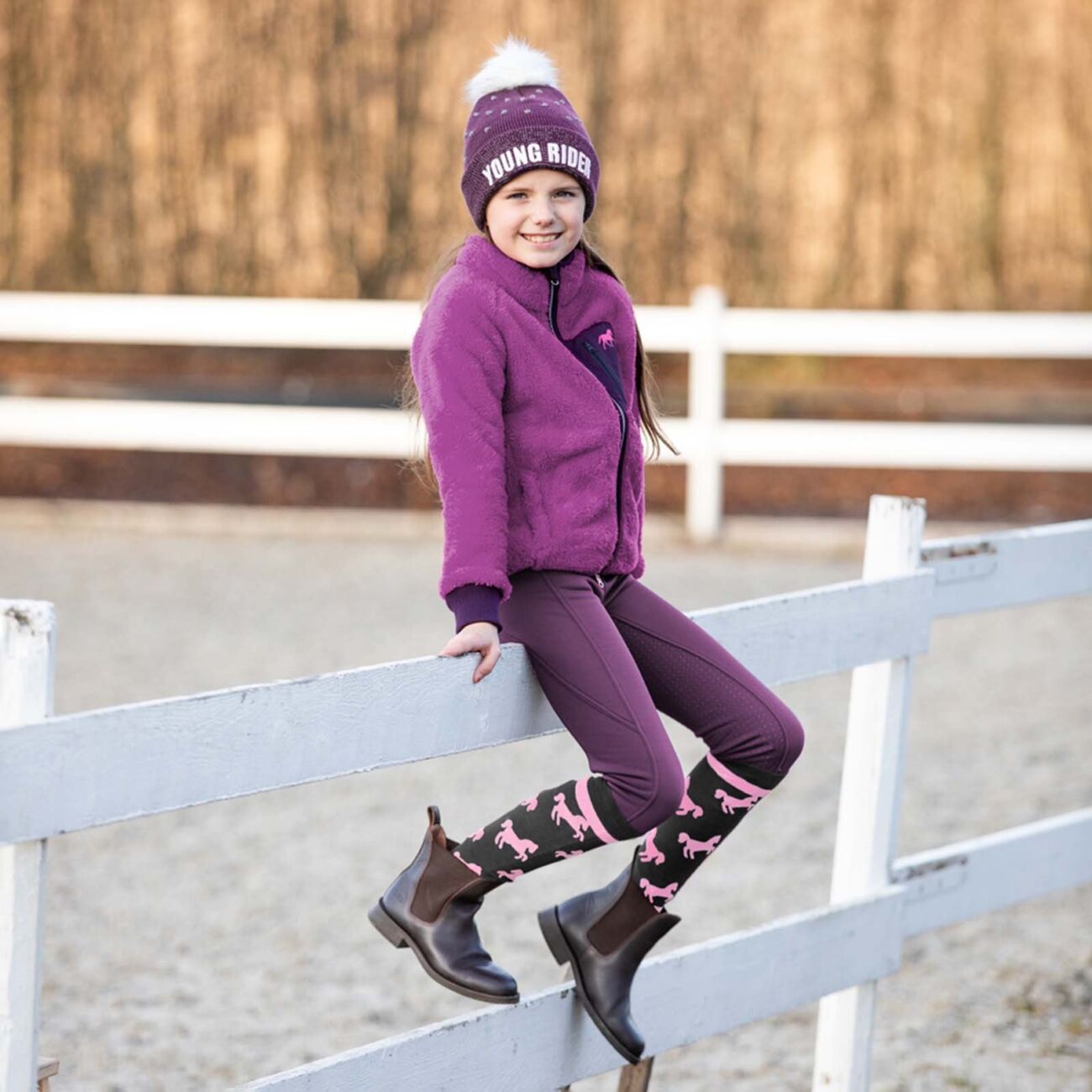 Horze Terry Kids Reflective Beanie - Image 3
