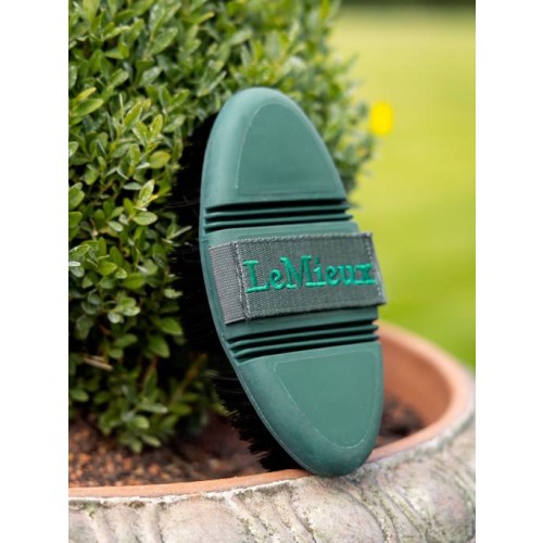 Alternative view of LeMieux Flexi Brushes Spruce