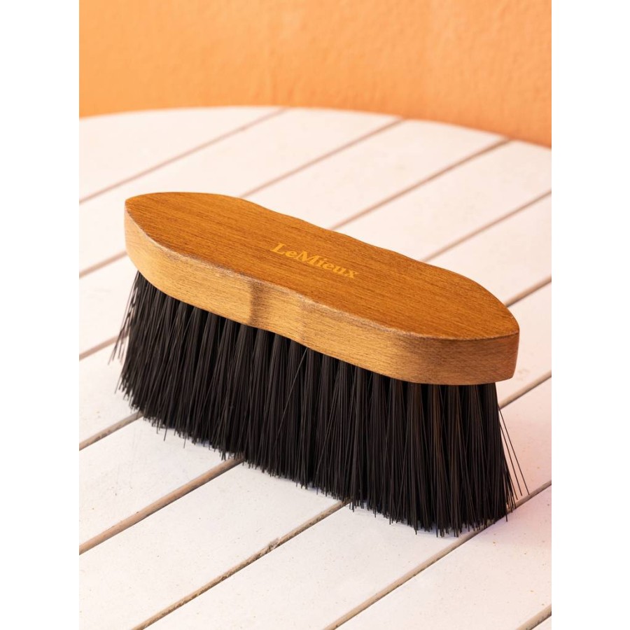 LeMieux Artisan Flick Brush Brown